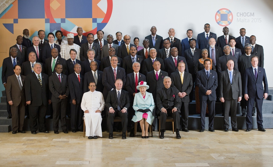Commonwealth leaders with the Queen