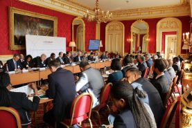 Commonwealth Trade MInisters around table